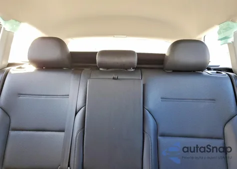 2017 Volkswagen Golf Alltrack S z USA, uszkodzony, nr VIN 3VWH17AUXHM526555